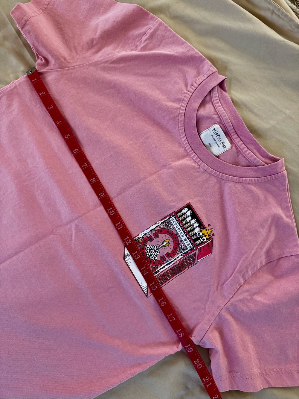 Women's Pink Graphic Short Sleeve Tee with Pocket Illustration - Picture 7 of 8